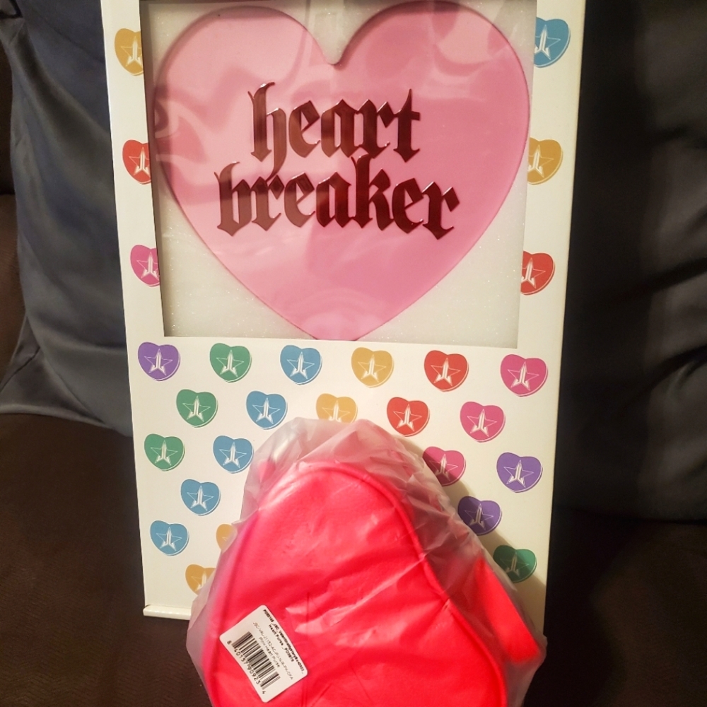 Jeffree Star Heartbreaker Mirror and Bag